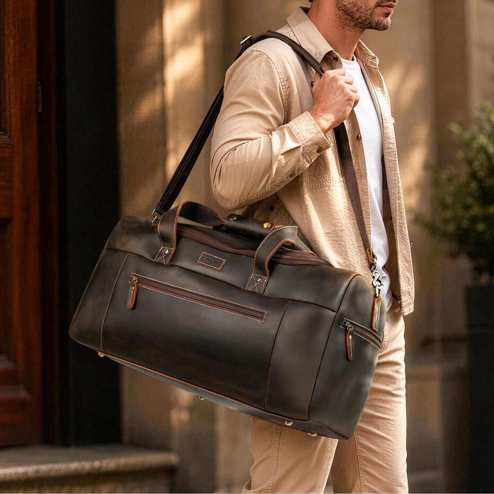 Full Grain Leather Duffel Bag for Men Business Travel Carry on Shoulder Bag