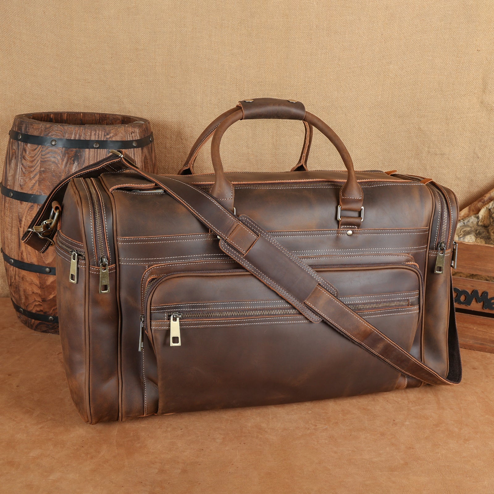 Polare 23.6" Retro Full Grain Leather Duffel Weekender Travel Bag (Scenario Shows)