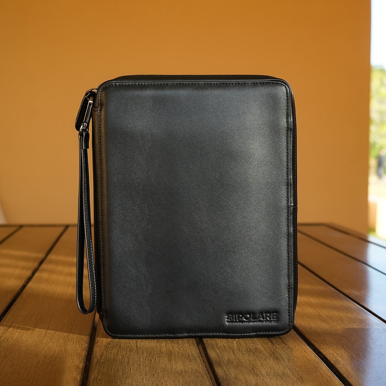 Leather Travel Cable Organizer Case Electronics Accessories Storage Bag (Scenario Shows)