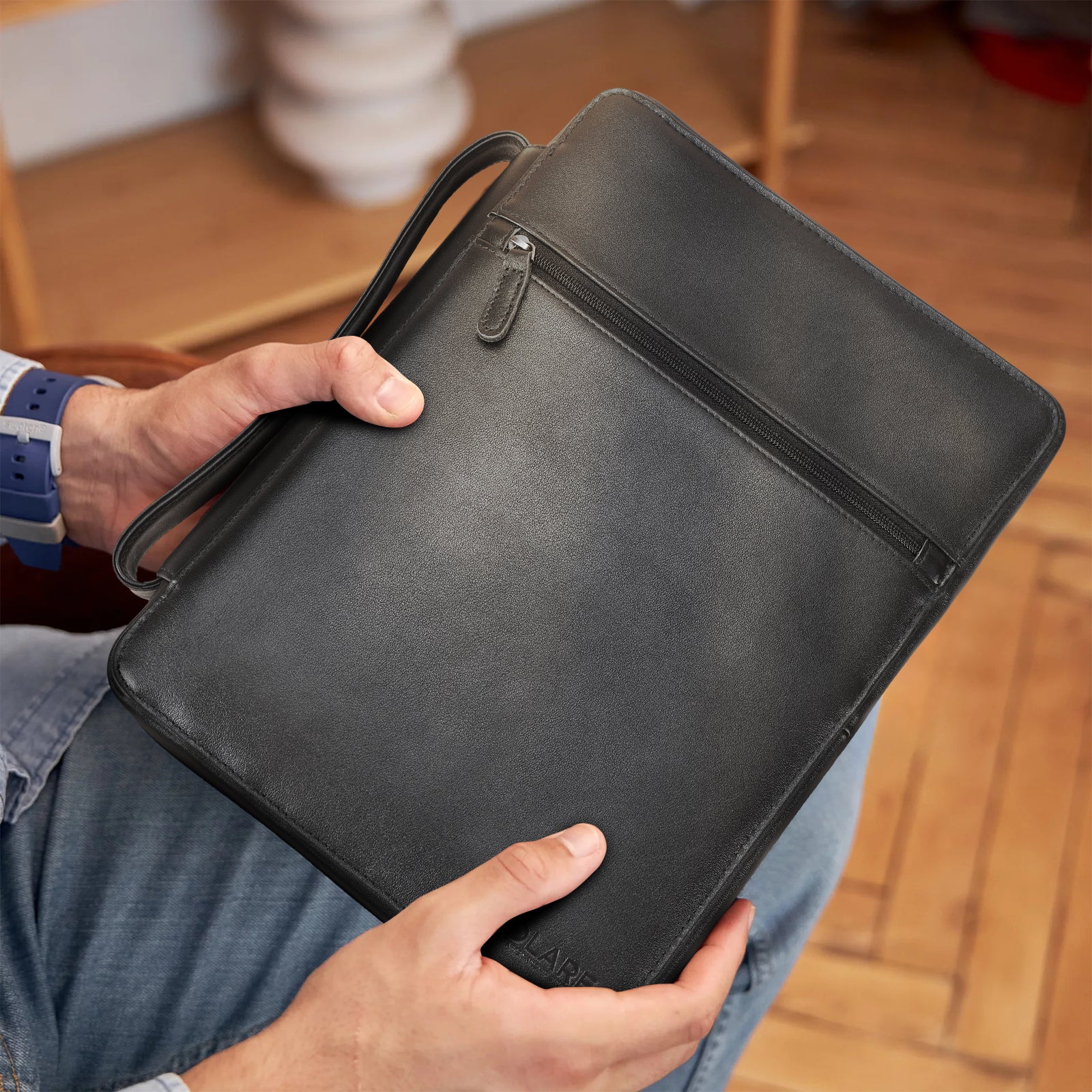 Full Grain Leather Bible Cover Book Holder Carrying Case (Black,Model Display)