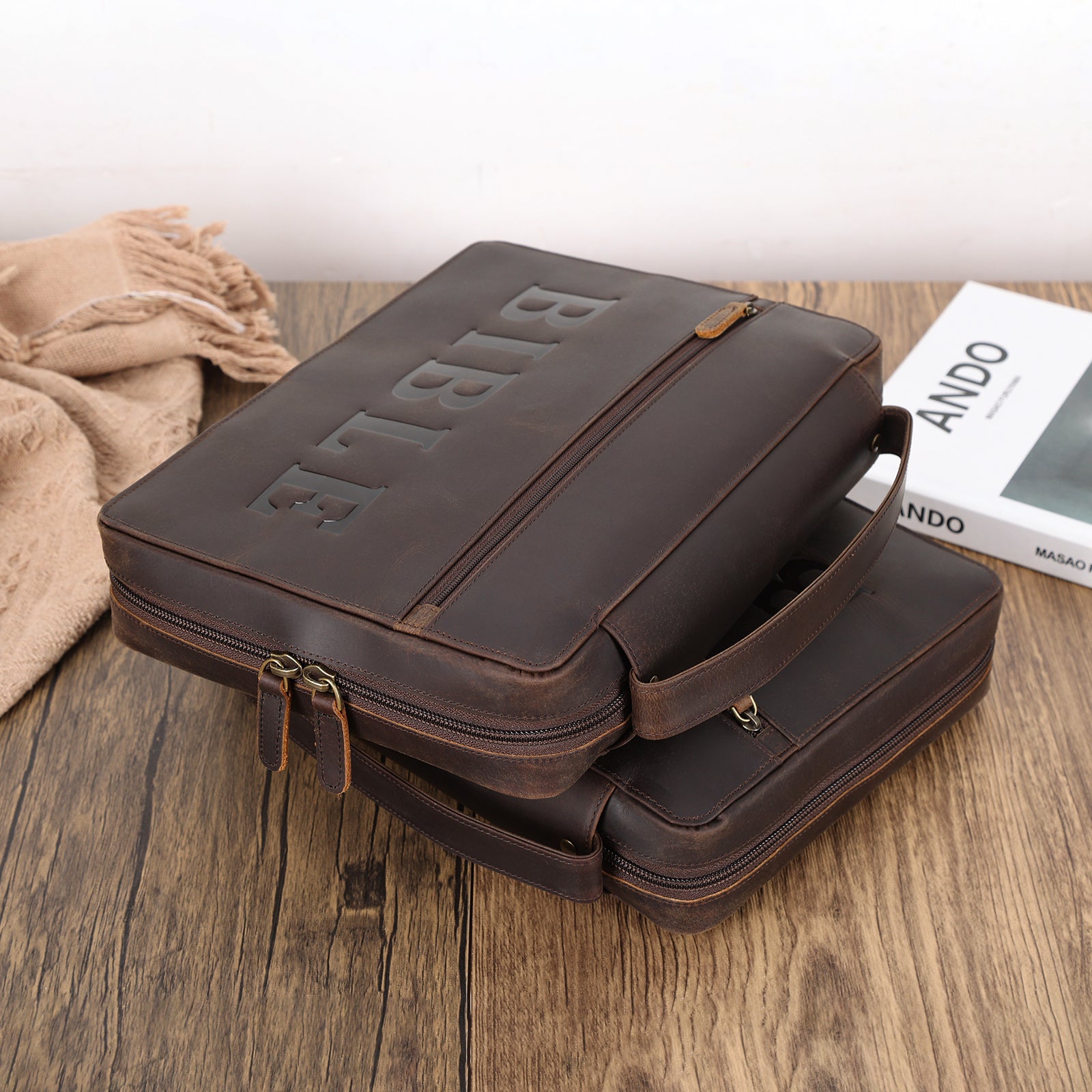 Full Grain Leather Bible Cover Church Bag Large Letter Bible Bag (Scenario Shows)