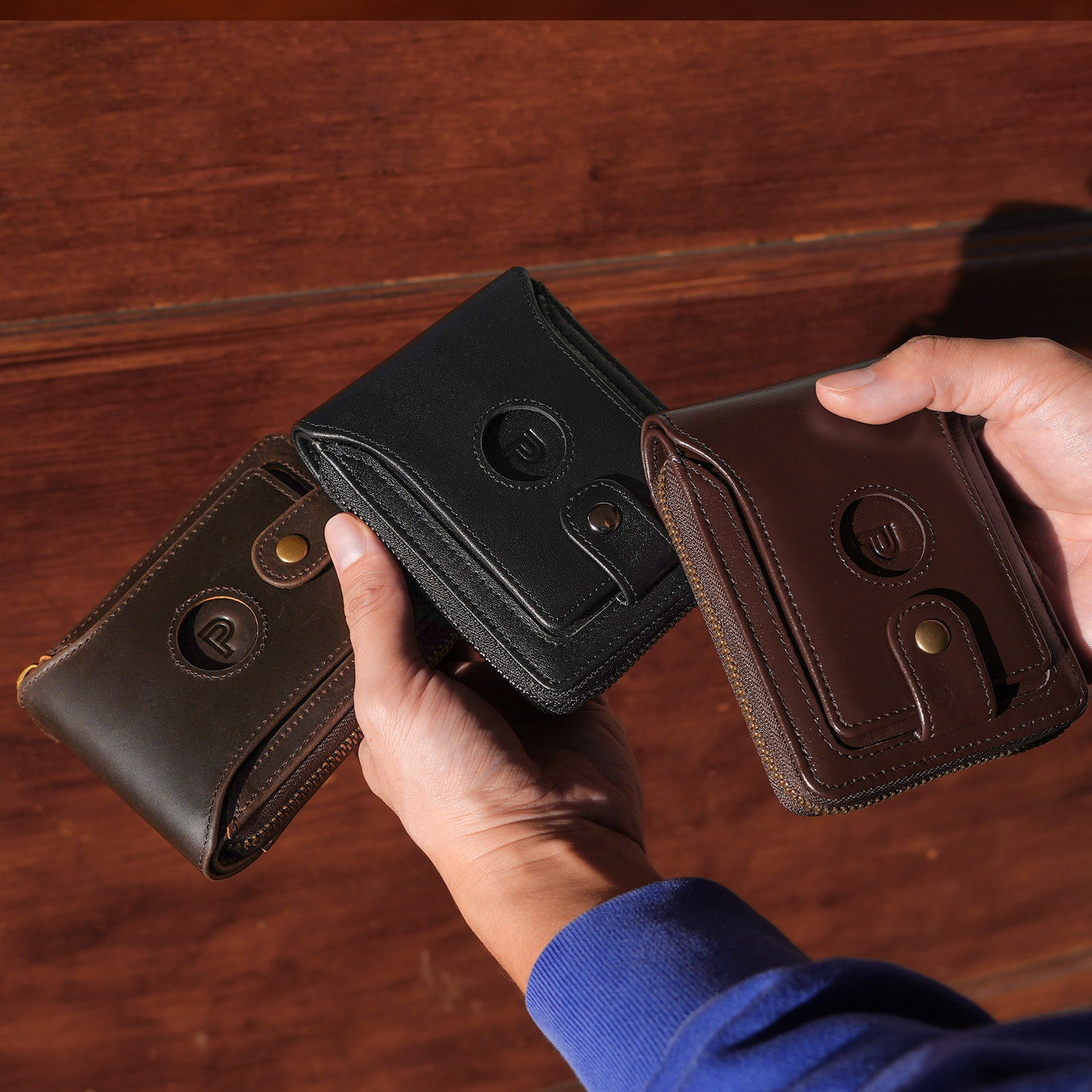 Full Grain Leather Bifold Wallet for Men RFID Blocking with AirTag Slot