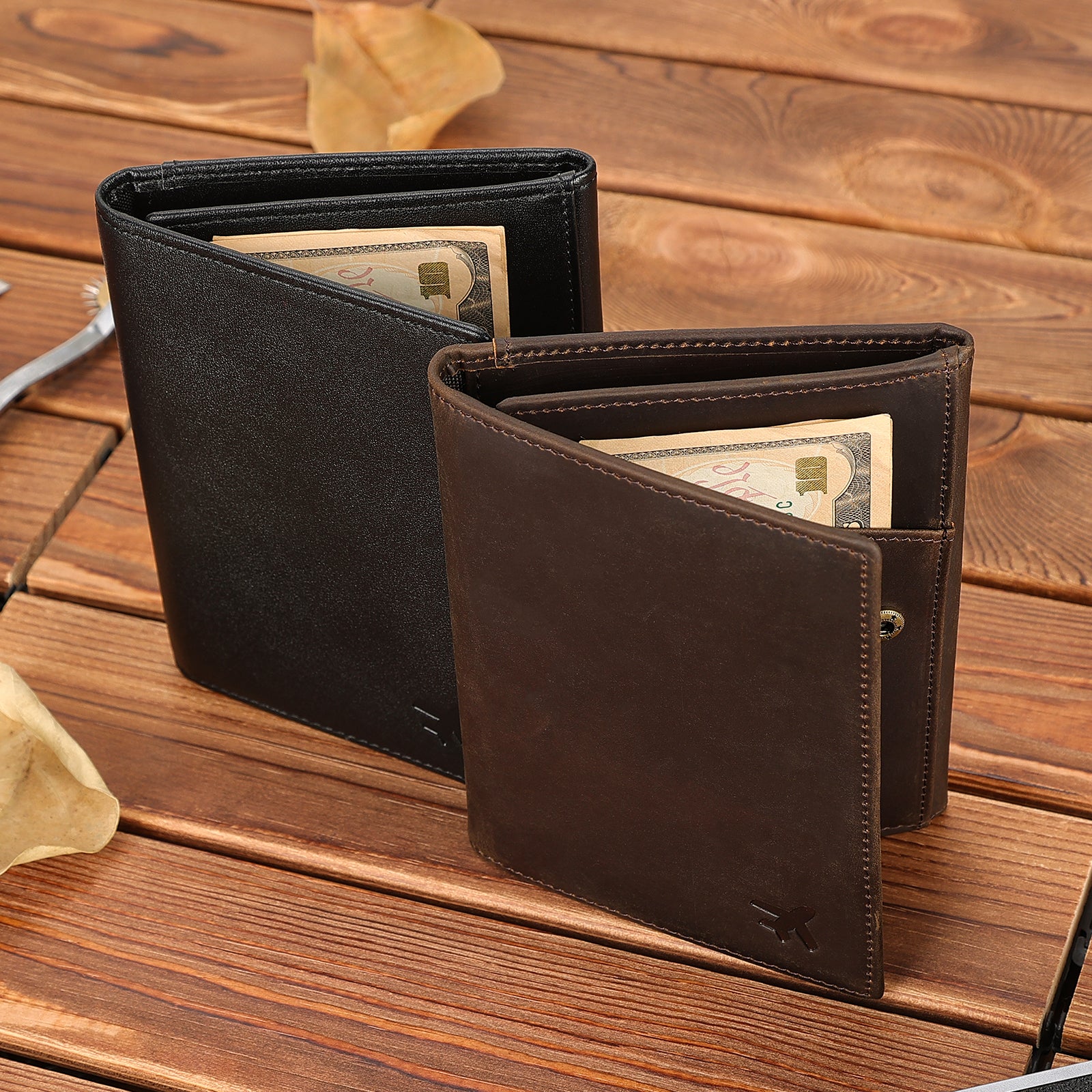 Leather Pilot Wallet Passport Holder with AirTag Slot (Black,Scenario Shows)