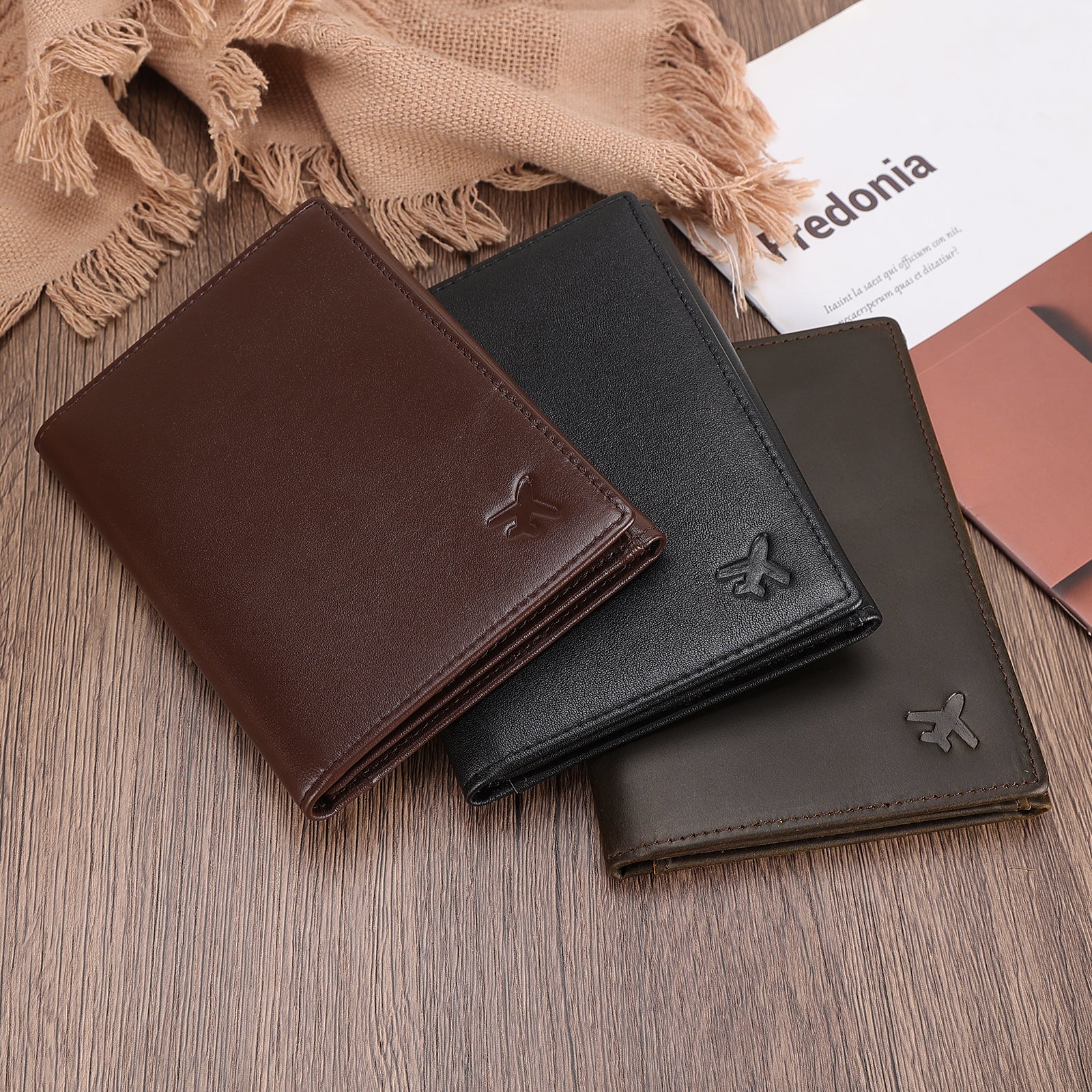 Leather Pilot Wallet Passport Holder Tri-fold Travel Cover (Coffee,Scenario Shows)