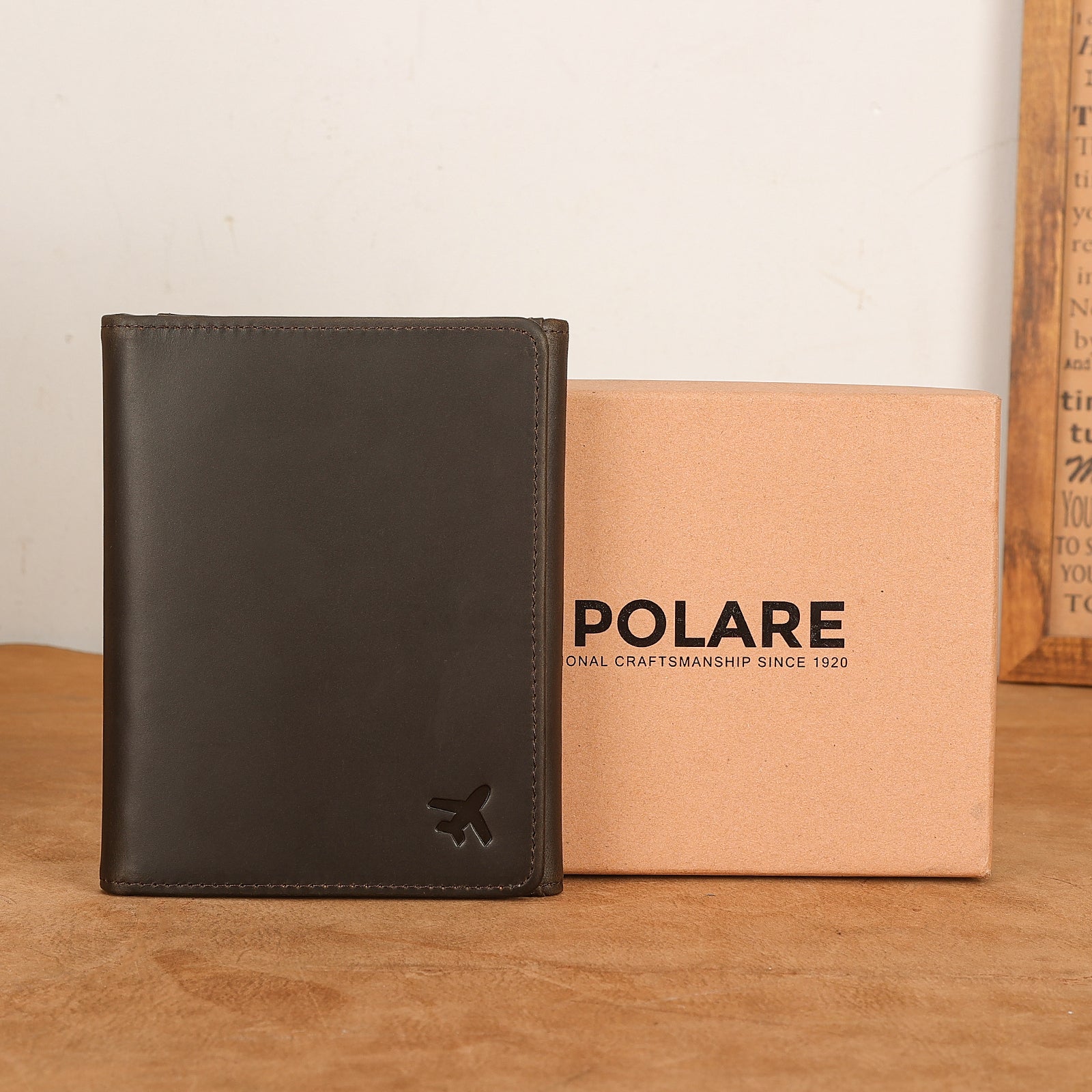 Full Grain Leather Trifold Pilot Wallet Passport Holder (Front/Gift Box)