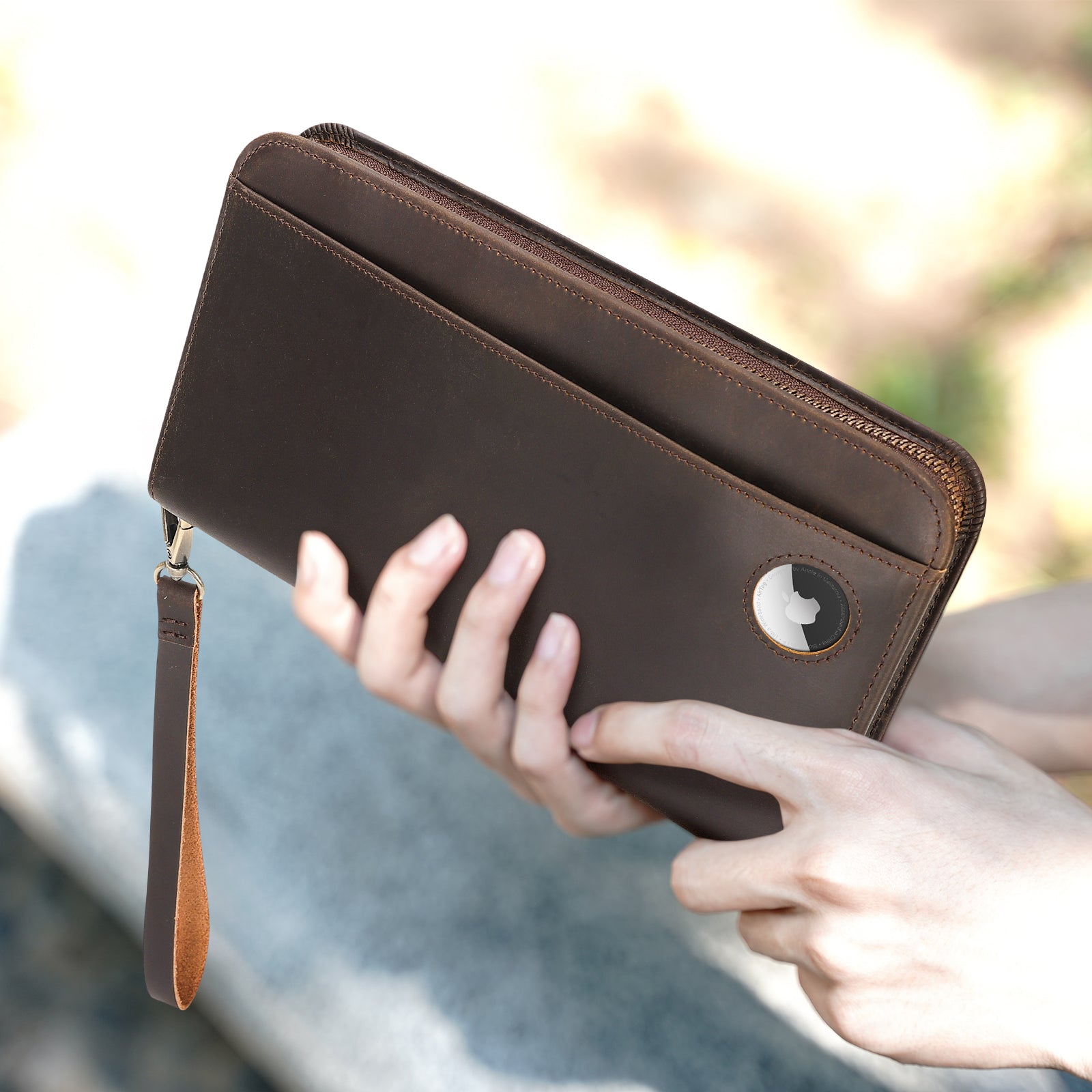 Leather Family Passport Holder with Coin Pouch AirTag Slot (Model Display)