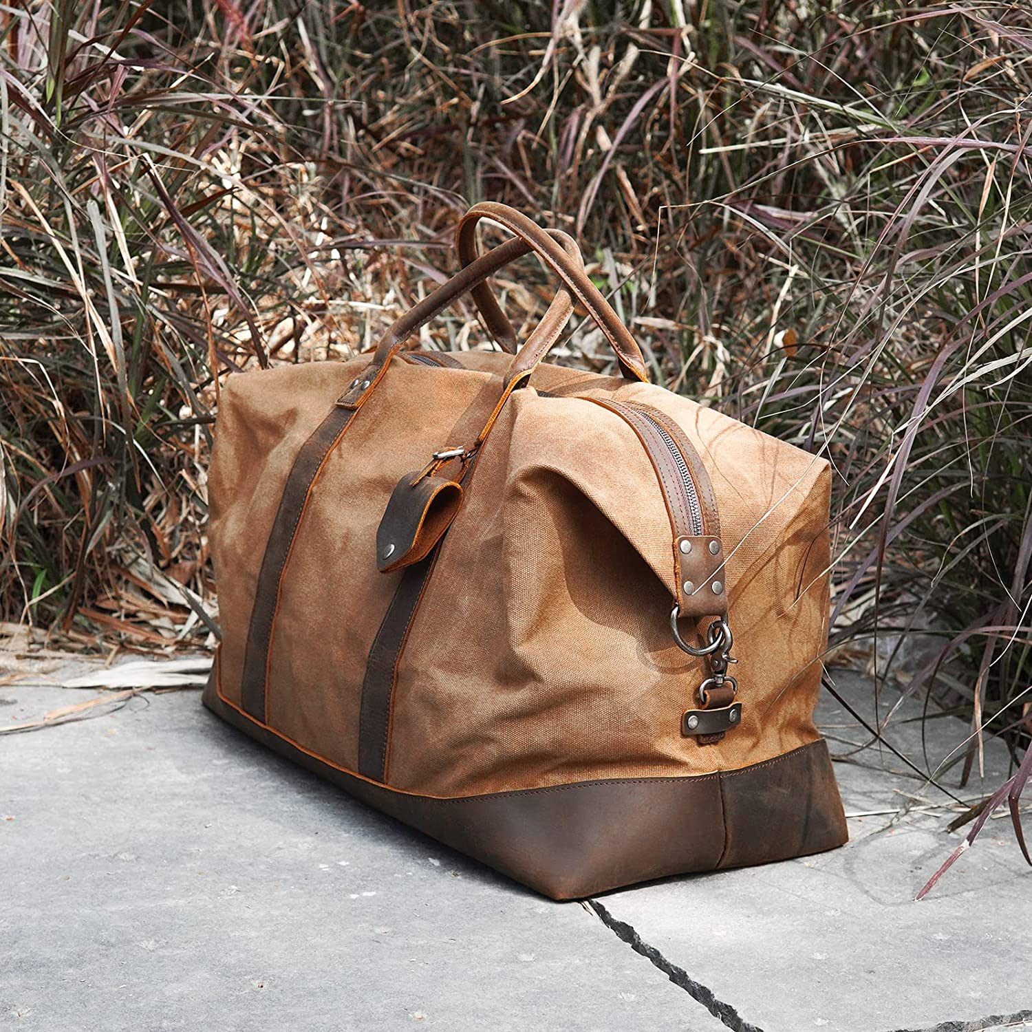 Polare 23” Cowhide Leather Waterproof Waxed Canvas Travel Duffel Bag (Scenario Shows)