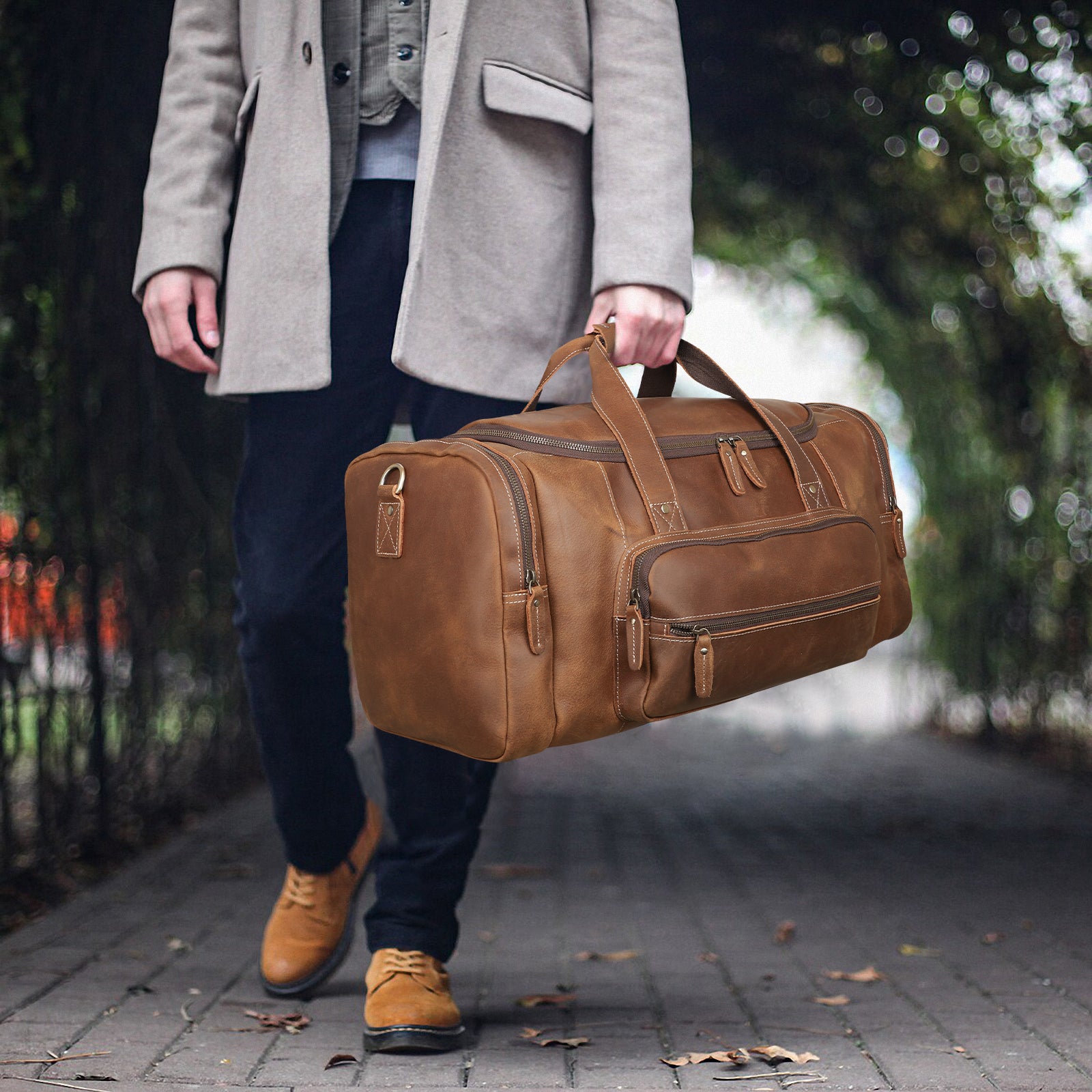 Full Grain Leather Weekender Bag for Men with Detachable Shoulder