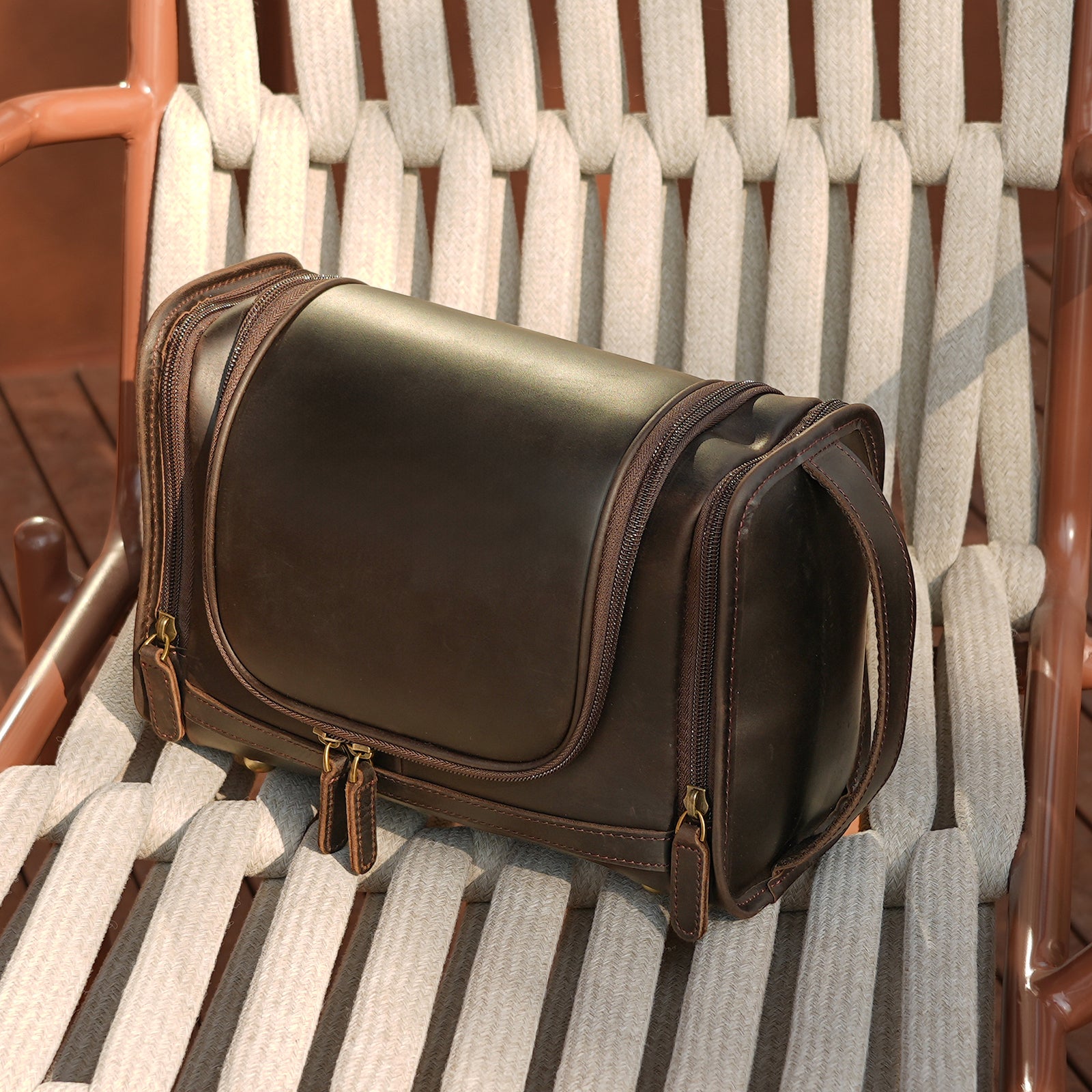 Full Grain Leather Toiletry Dopp Kit Cosmetic Bag with Hanging Hook(Scenario Shows)